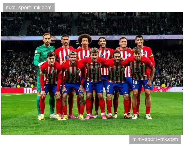 马竞阿尔瓦雷斯锋线冲击 面对密集防守时的个人突破尝试